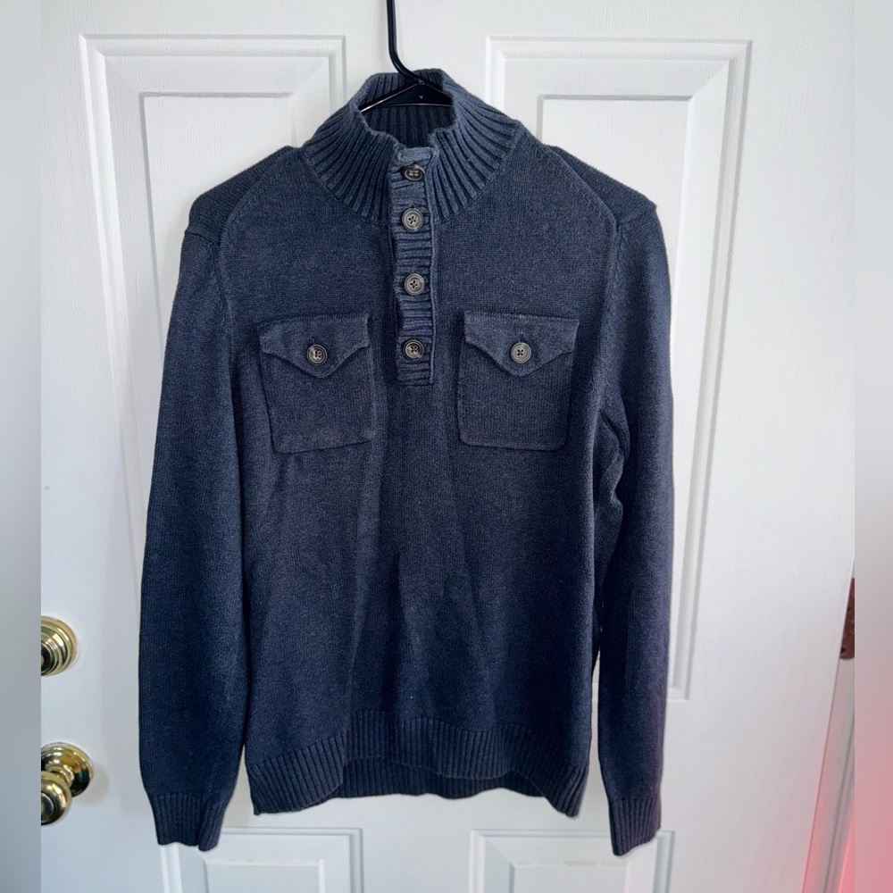 BANANA REPUBLIC Men’s Sweater Size S 💙 Button Mock-Neck.